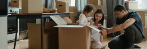 feature image family moving boxes 1